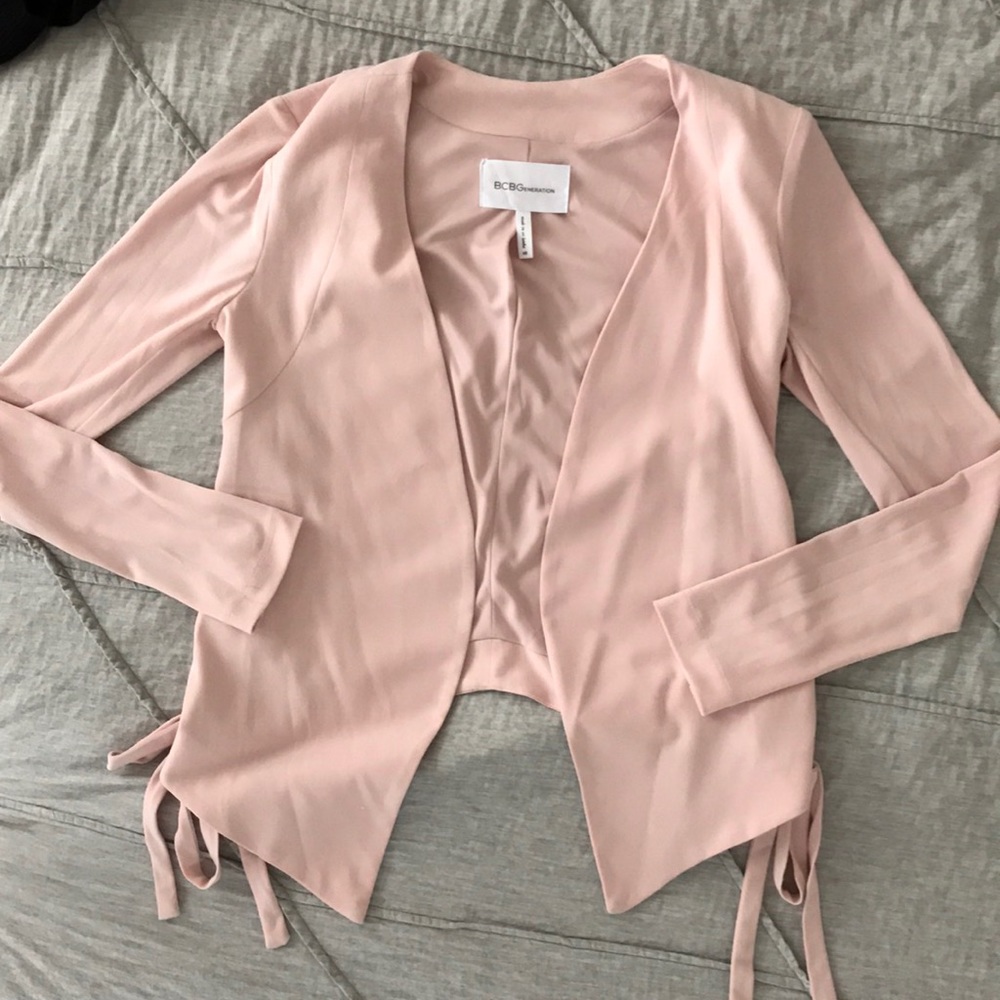 BF SALE 🔥 BCBG Blush Blazer